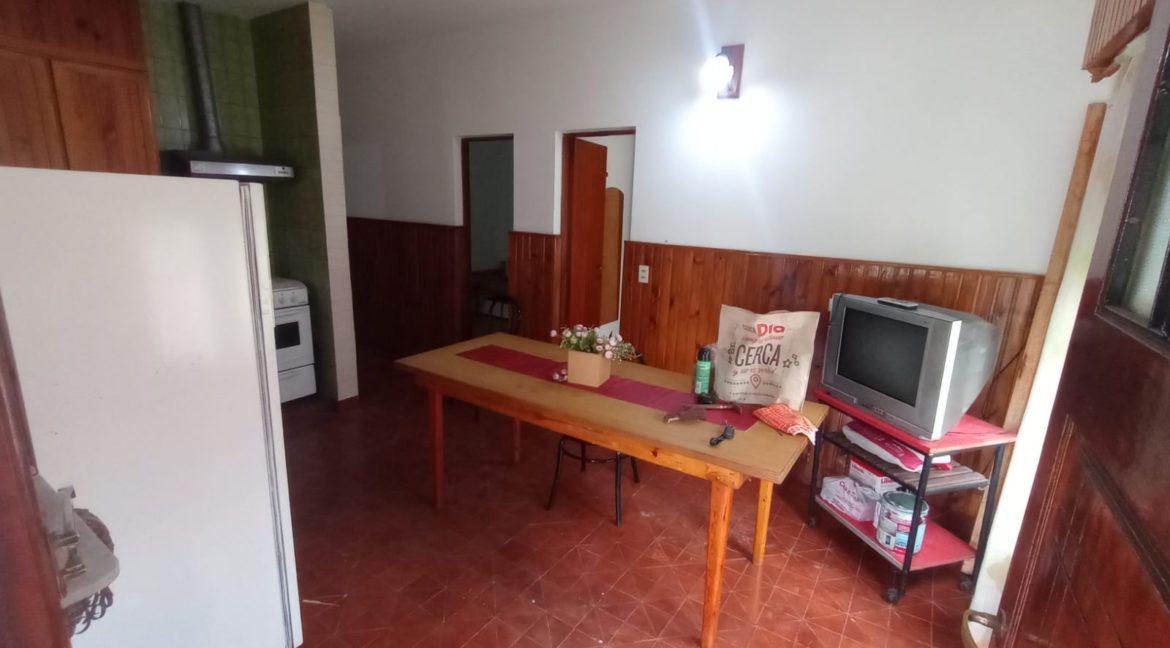 03b5d3cb-6c64-4348-87e7-6211a4aacdde