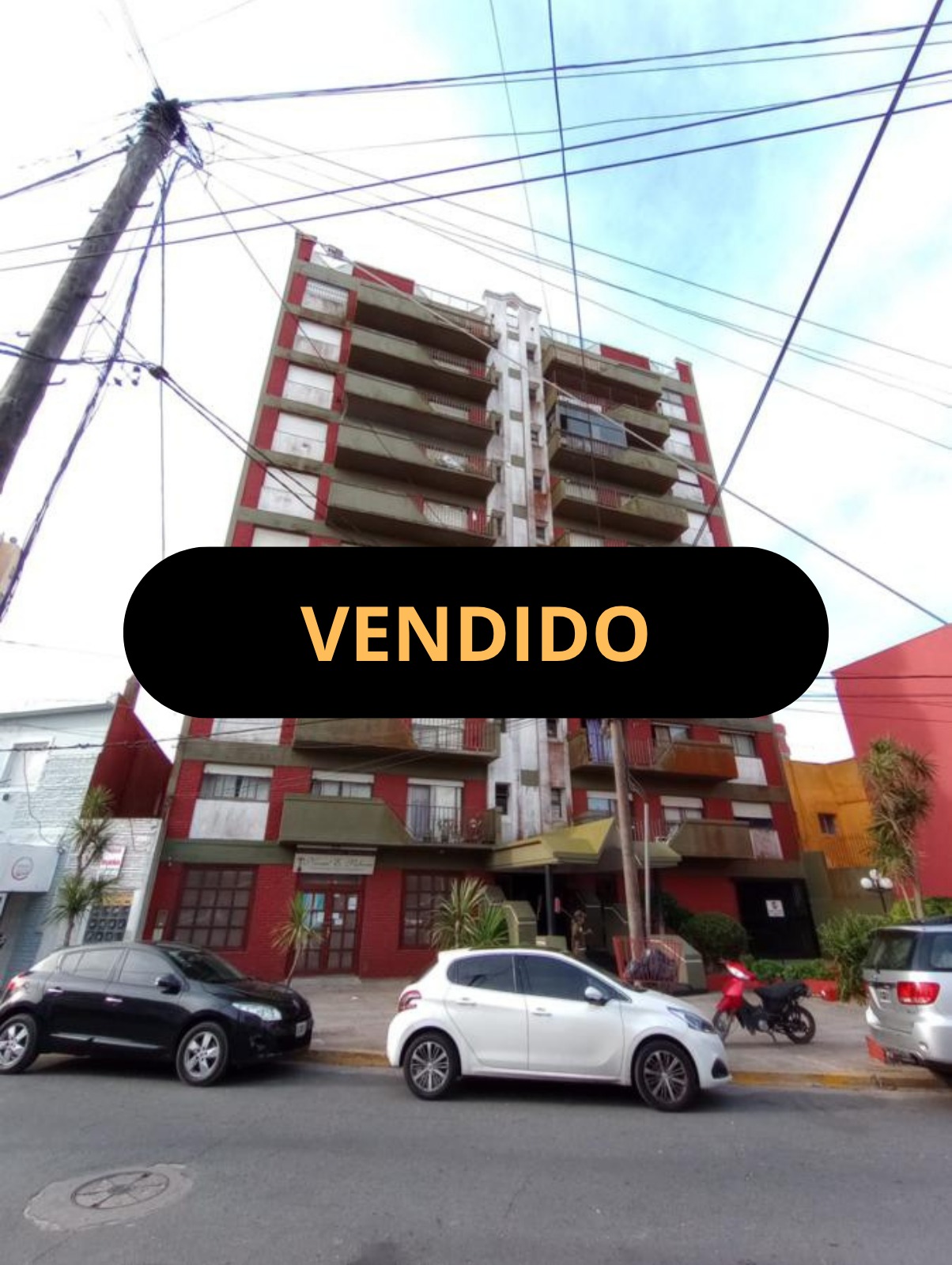 Departamento 3 ambientes  con cochera- Venta