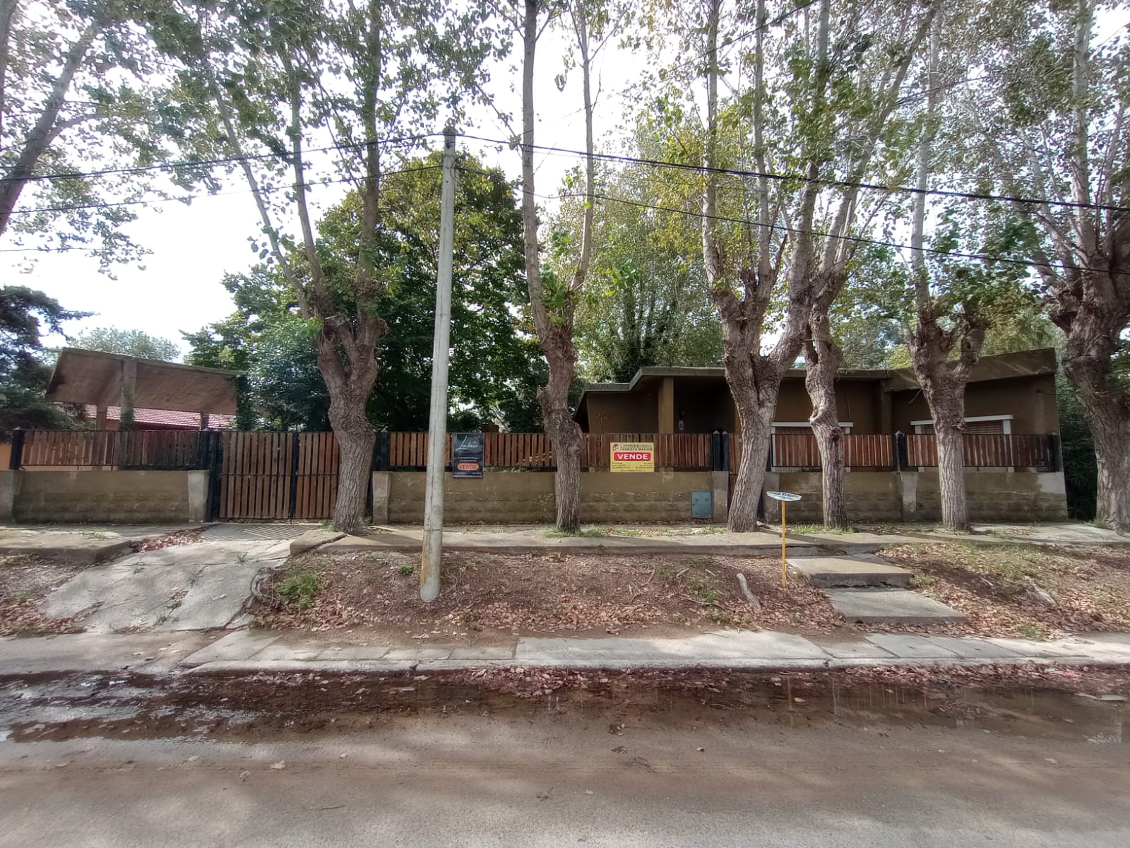 Casa 4 ambientes – VENTA