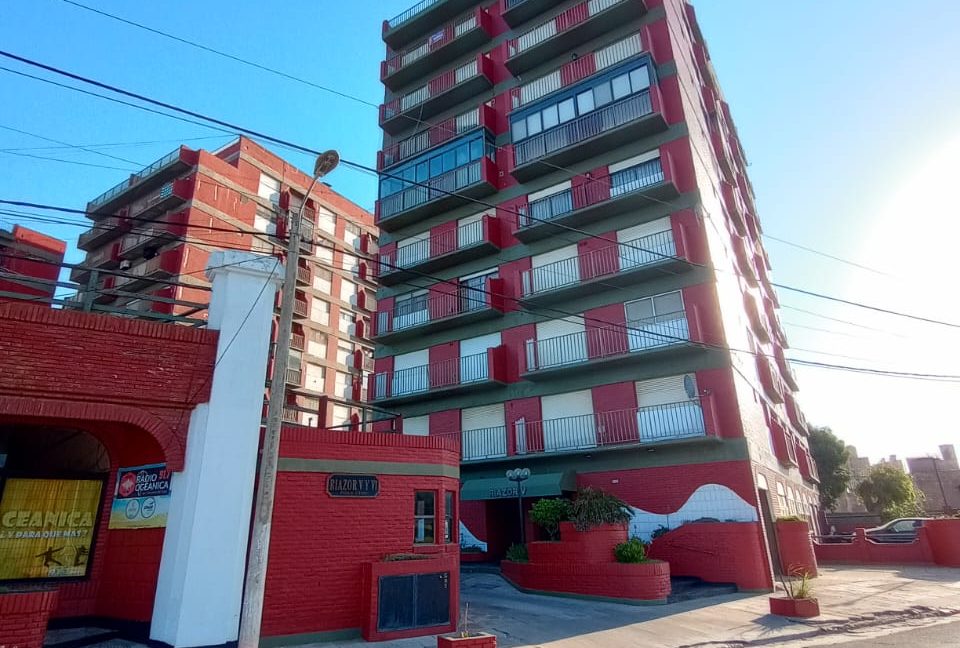 6fddb102-0d2a-4fe8-b4bb-fe41424e55cd