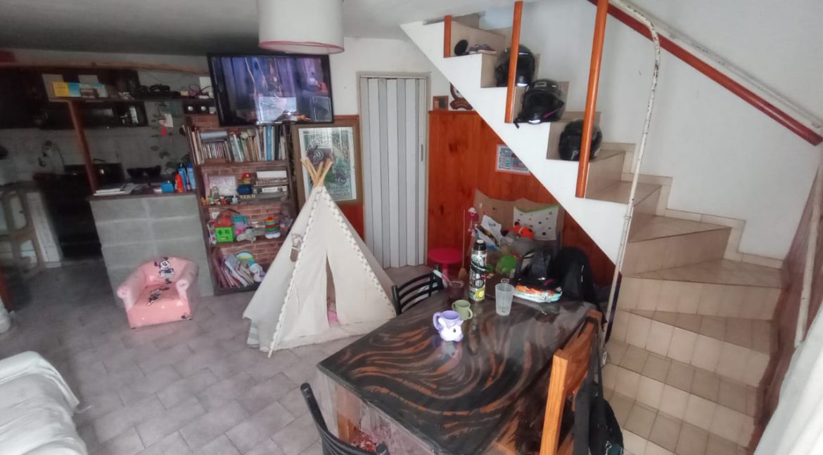 85d0f47e-5c15-471f-889b-ace588e77df2