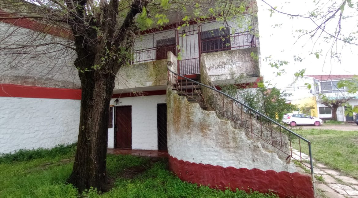 a0fbbda1-80d6-4046-a000-6e0ea55eccd1