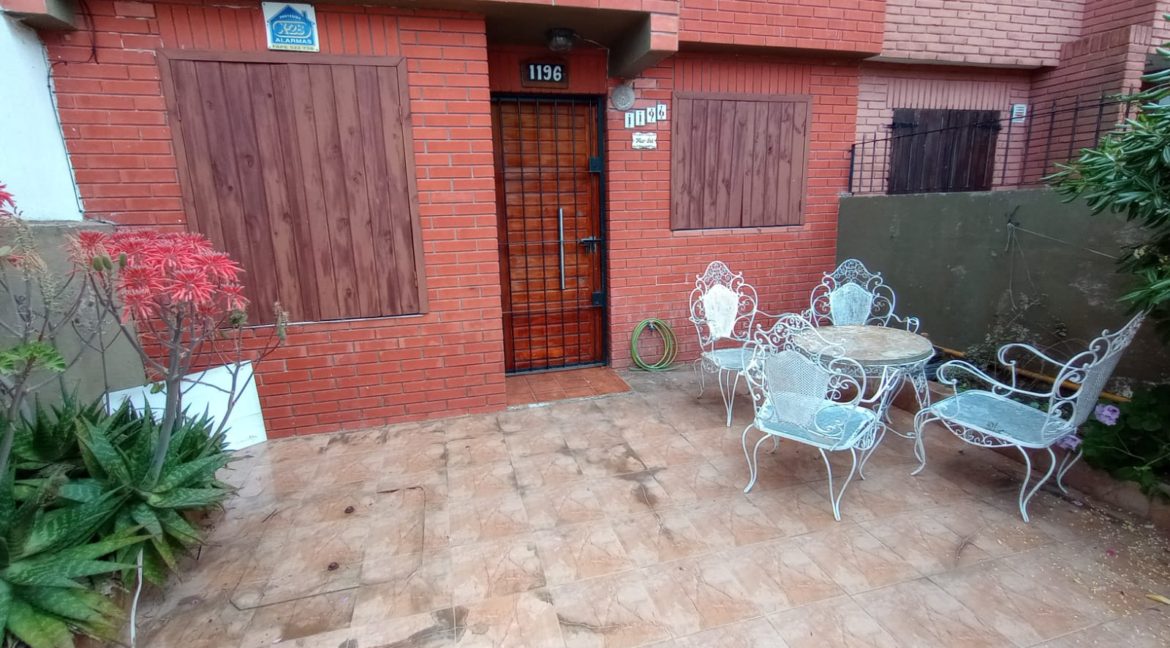 b9457298-7fdf-4977-8406-24a232d567f3