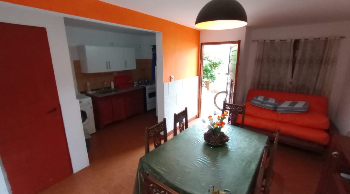 ebeb2017-de5a-4131-a1d3-73d22e771727