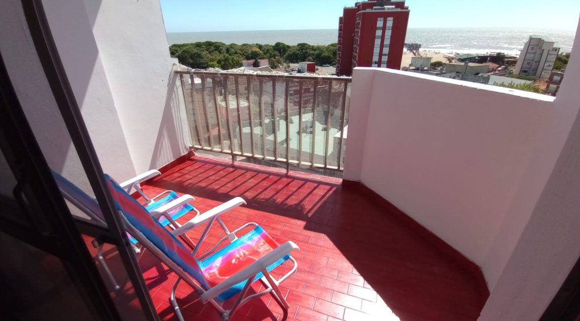 1aee42f5-a96e-49d3-8621-977b7d39b645