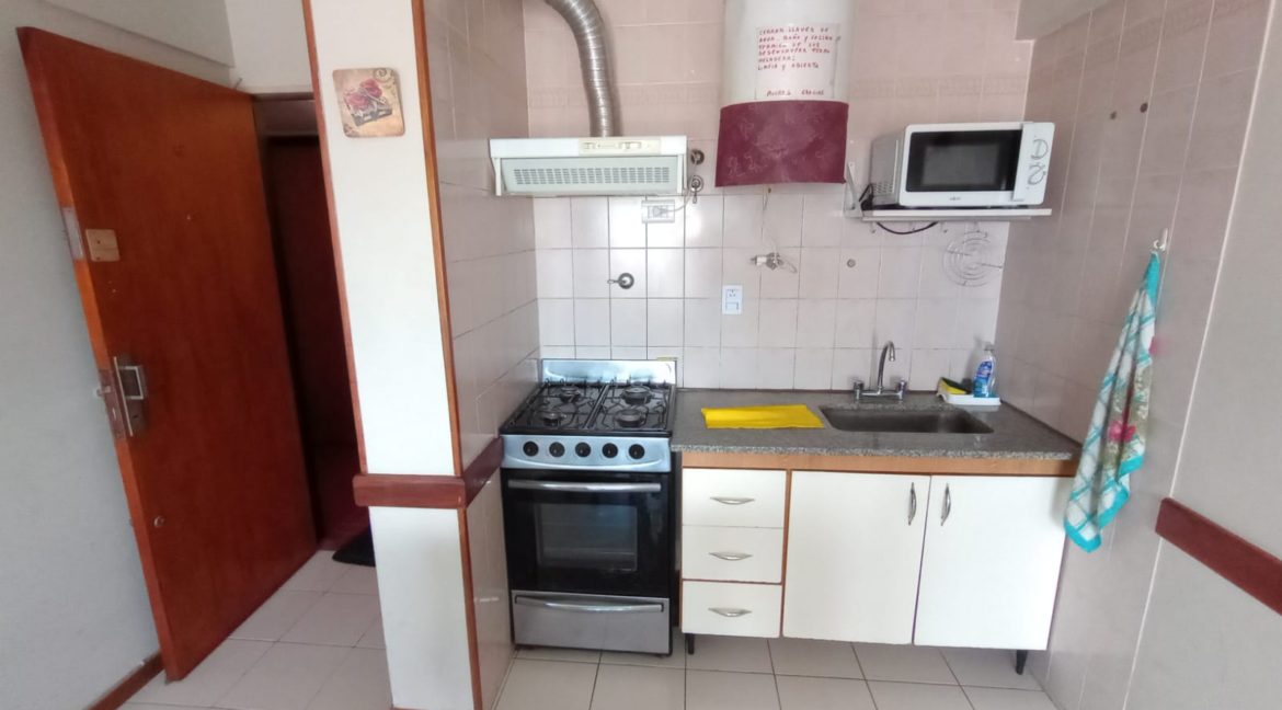 1db98bfe-c3cc-4eda-9a0b-a4c47726ca23