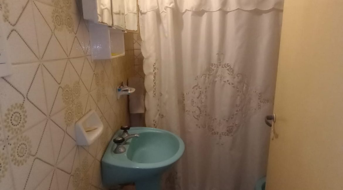 24464562-39c7-4dd7-b9f3-dd1fcbd17628