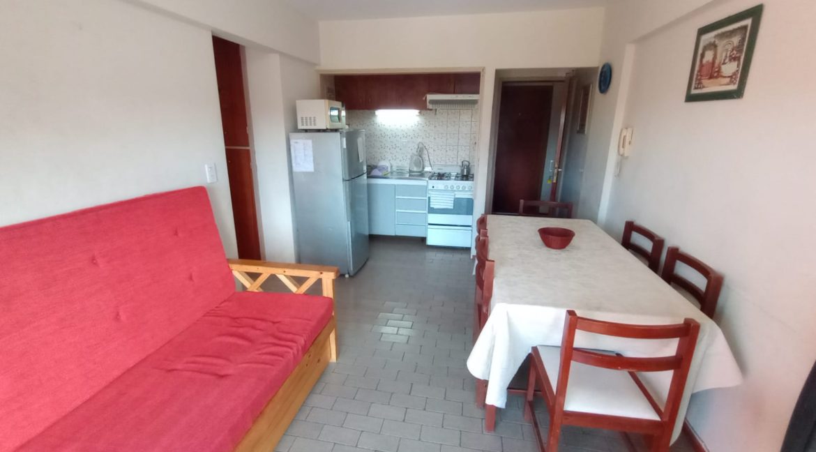 34267371-2995-4c0c-b199-b593a0a93244