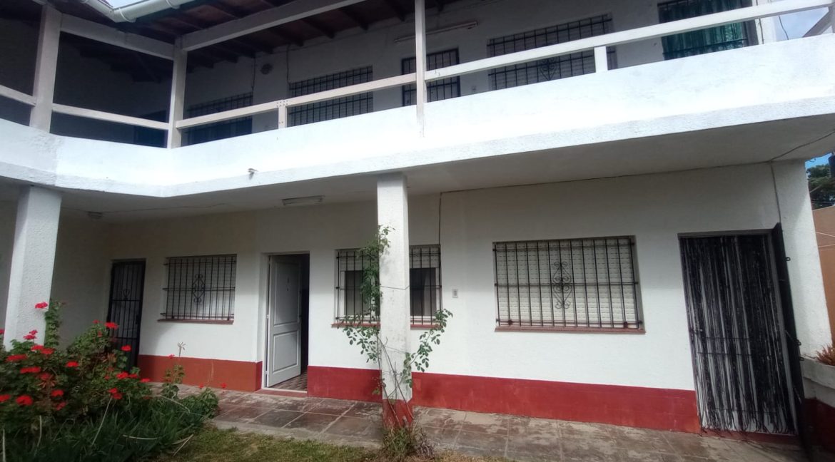 6eb8e4cb-5366-4a61-a24d-78acffd49bf2