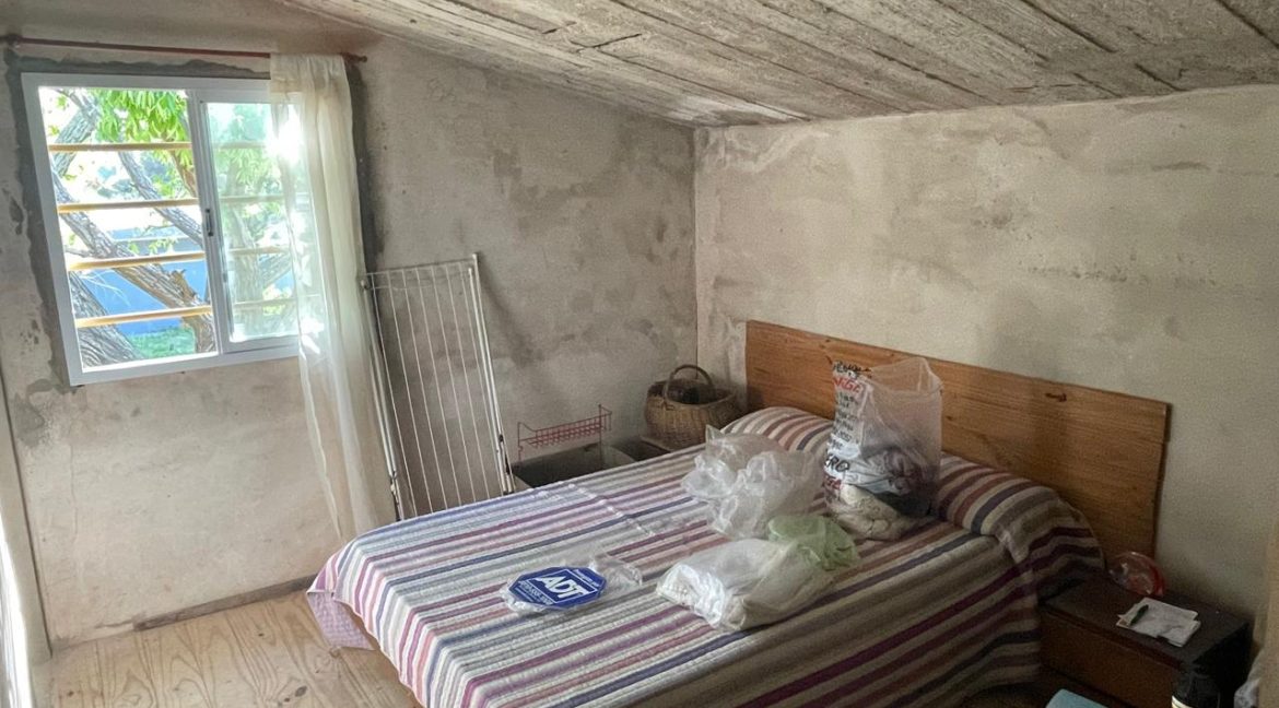 b8b1aa99-e161-42cb-b63f-9fed520e7887