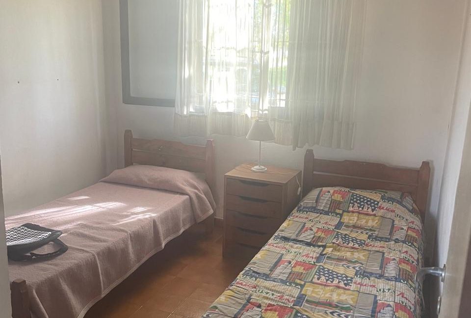 c18367a0-3ccc-4d7d-ac2c-d9f7d8e539c3