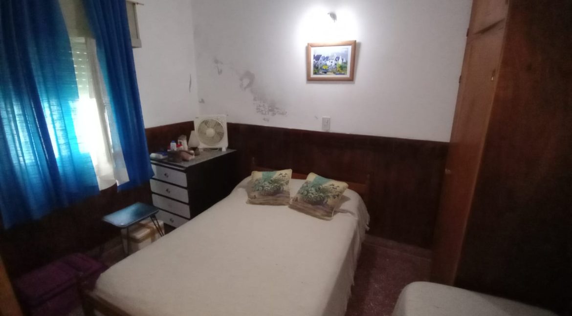 e334c3eb-d4f2-46dd-83f7-09325d6c3636