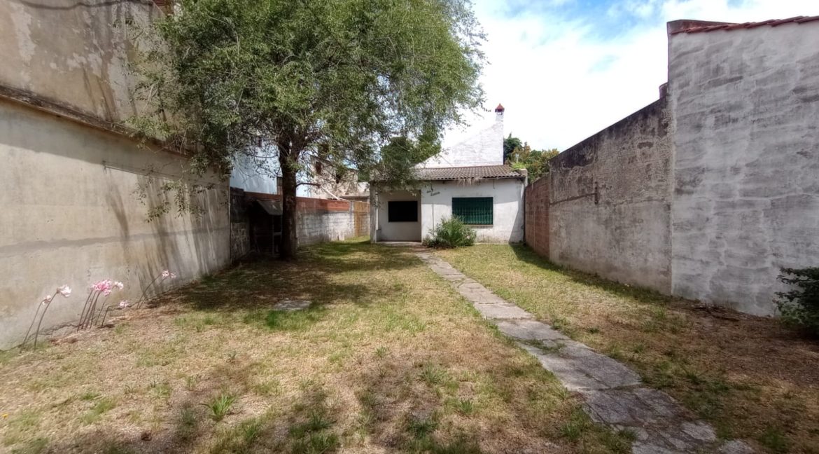 ee516e08-1cb4-4a9a-896d-6a4b5a3f9eb8