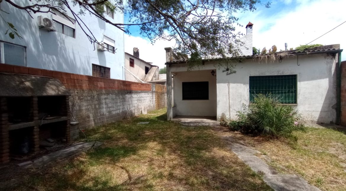 f3b34a20-54a1-4f72-8723-03f34b86d86e