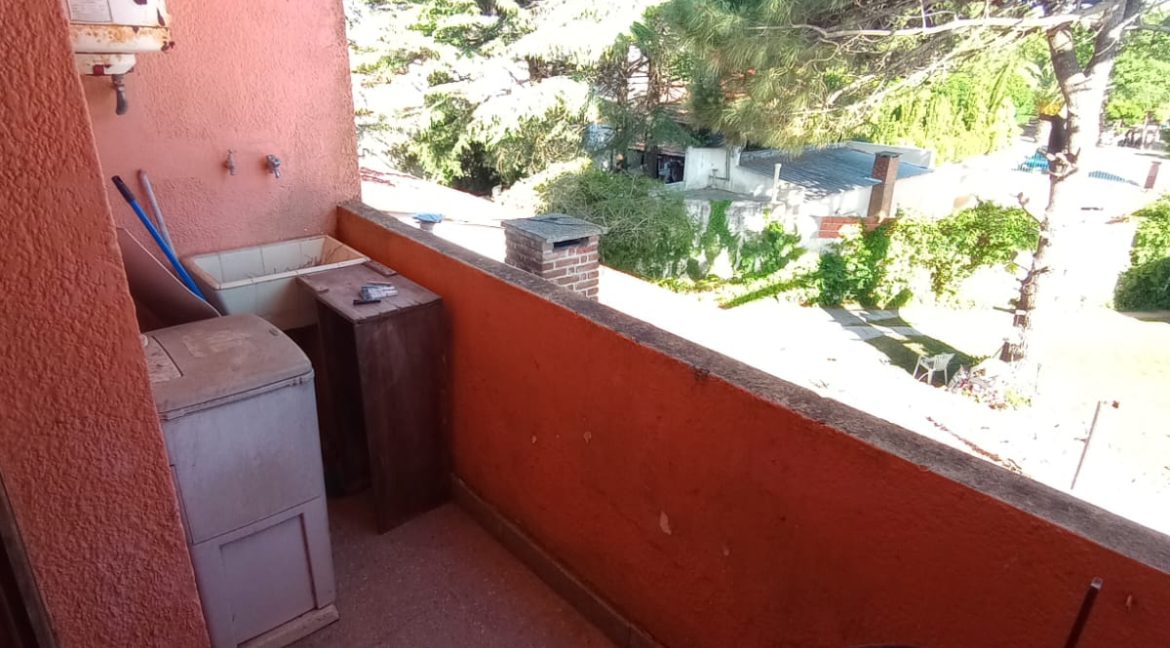 fbd4ed6a-9a21-4a0b-85a2-fa99b7e26324