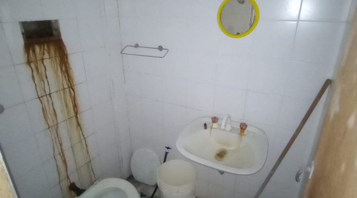 2abb37d8-4e65-4a7d-883a-386267eb1bb4