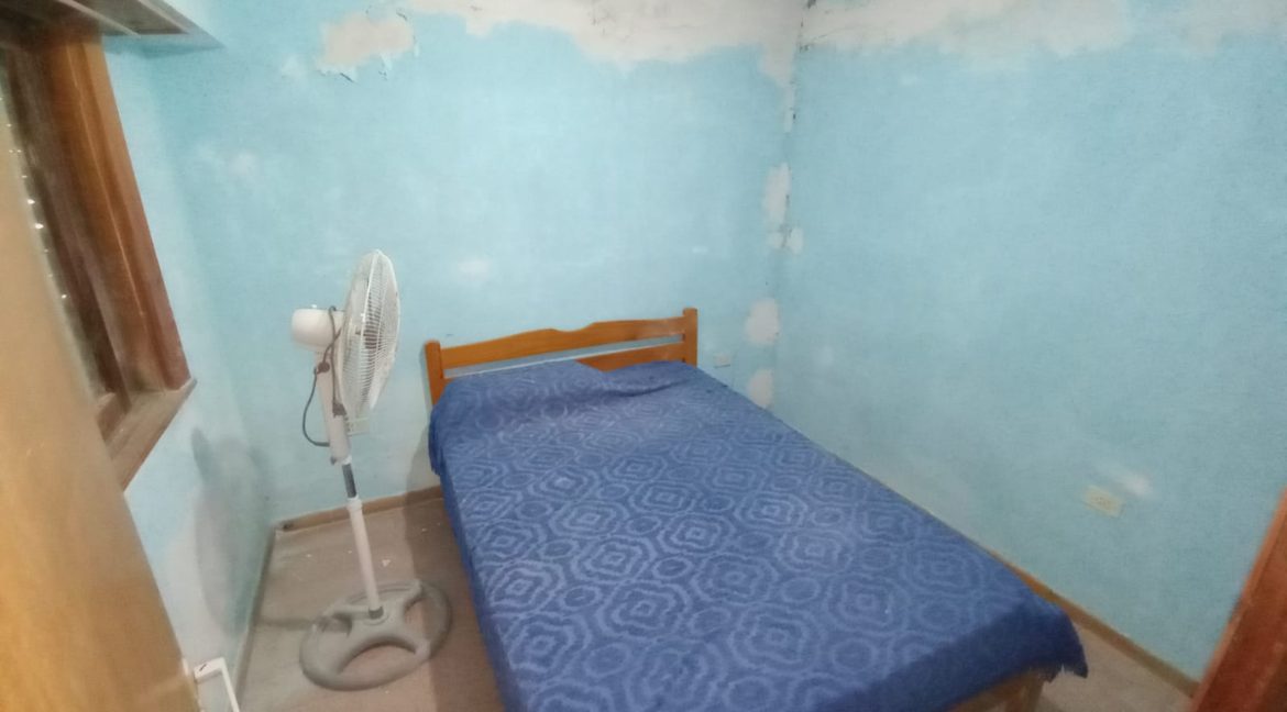 d74d4a78-05e3-4d09-9e47-f768c1e5db76