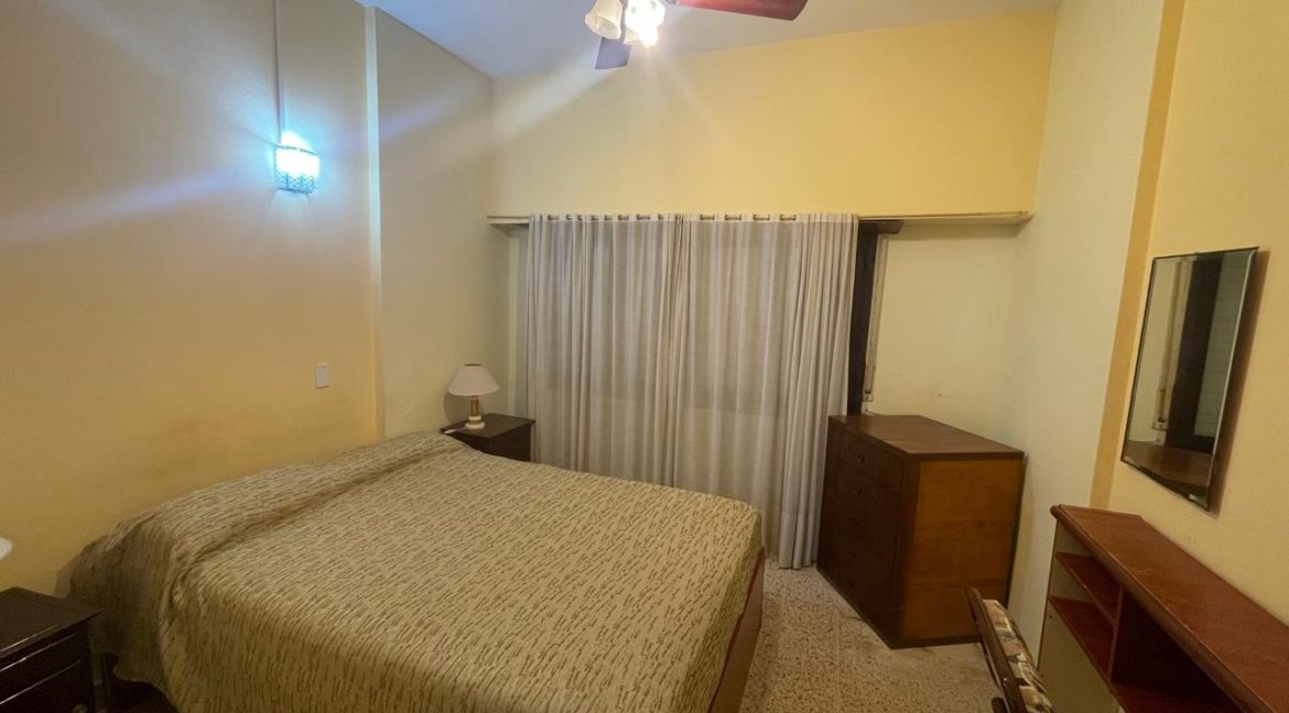 38562dcd-db04-4a40-a2df-6eb9a06d9005