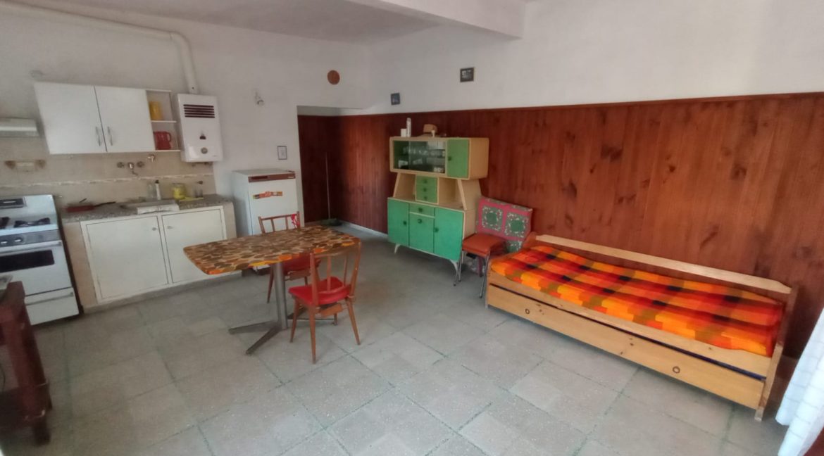 68125379-3f23-4777-a128-07704028d2a9