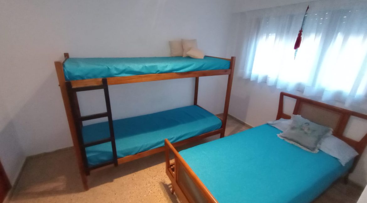 6e2b2cf7-468c-432a-8d15-859bee4dd445