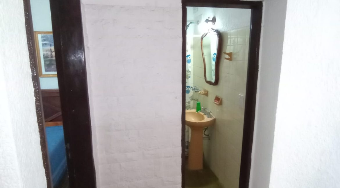 76f12cc8-3b40-40ca-8140-5dd9697681f0