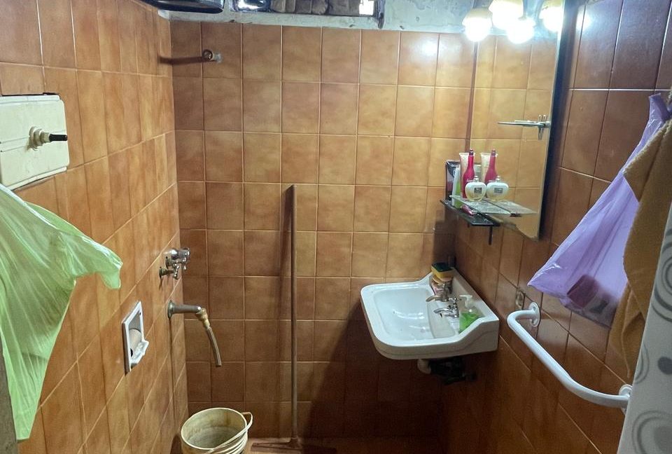 7cbc8bb4-0e3a-46a0-94df-0d6c03217402