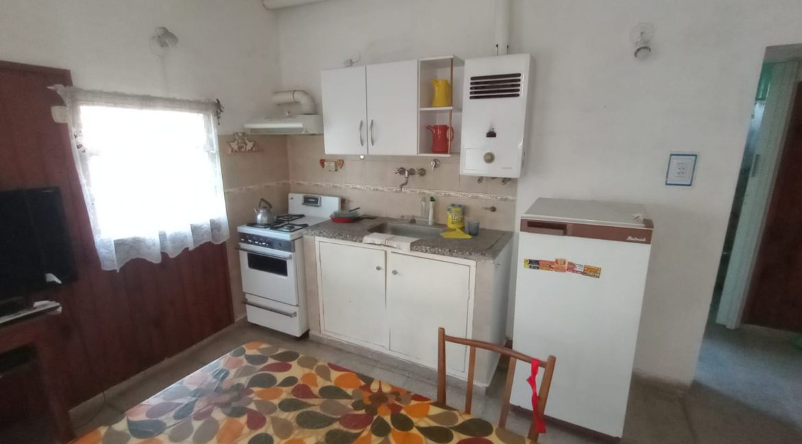 86ca6051-ffc8-4c84-9d33-449048d93074