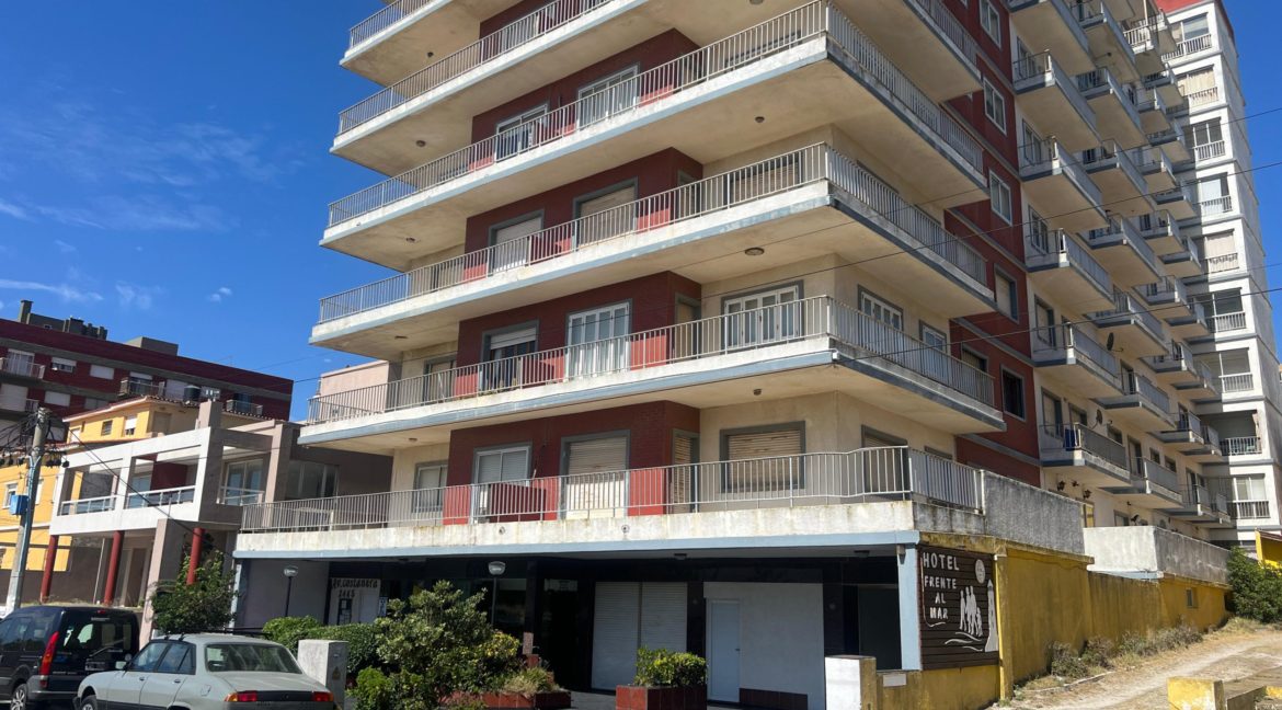 WhatsApp-Image-2025-02-08-at-11.06.17-scaled