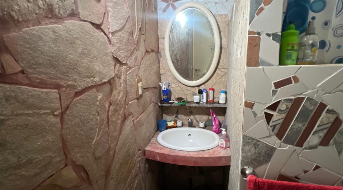 WhatsApp-Image-2025-02-08-at-11.06.20-scaled