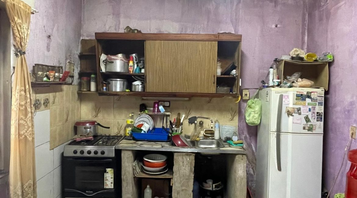 aa1b3e50-e9f1-456e-ab49-1787932f0864