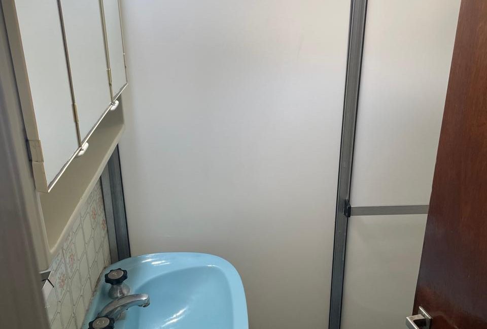 b3d6c143-3059-45be-946f-4f9ccbf5e875